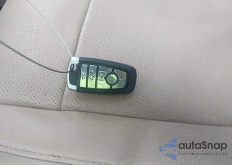 2017 Ford F-250 Lariat z USA, uszkodzony, nr VIN 1FT7W2BT0HEC94708